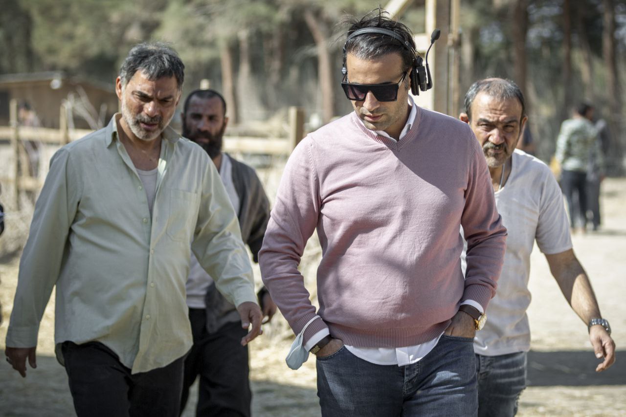 «بی سر و صدا» آماده نمایش شد